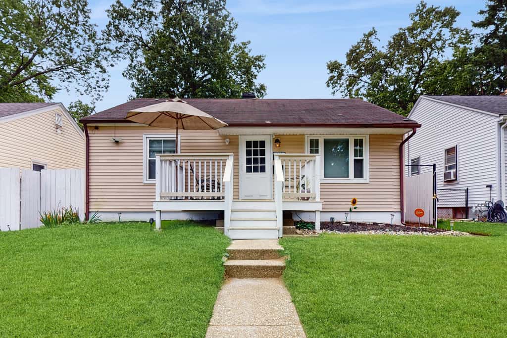 Michigan City Retreat w/ Hot Tub Near Beach