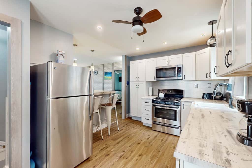 Michigan City Retreat w/ Hot Tub Near Beach