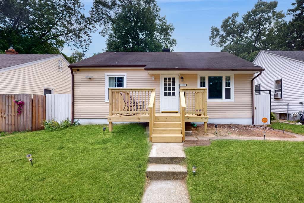 Michigan City Retreat w/ Hot Tub Near Beach
