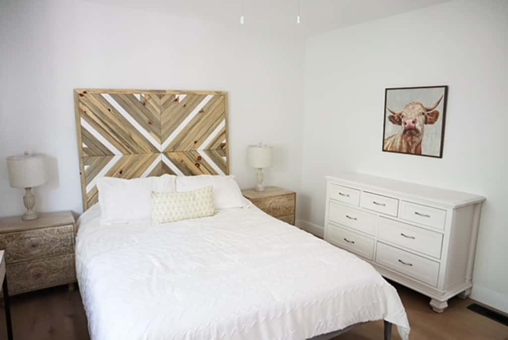 Hot Tub & Game Room! Pinetop 'Wild Horse Retreat'