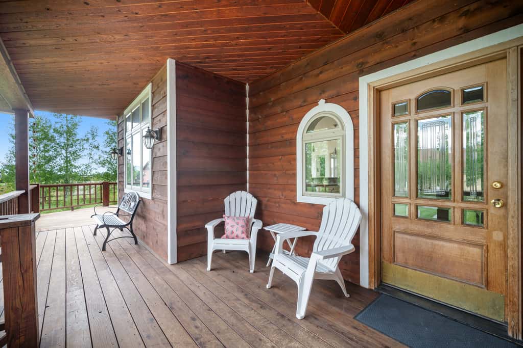 Fun w/ Family! Mtn-View Gem w/ Deck in Driggs