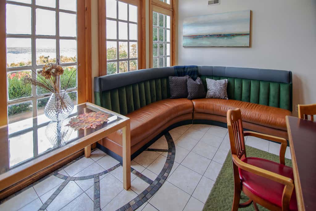 Hot Tub, Lake Monroe Views! 22-Acre Outdoor Oasis