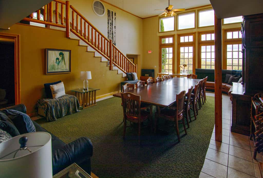 Hot Tub, Lake Monroe Views! 22-Acre Outdoor Oasis