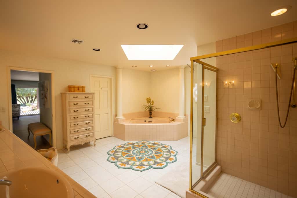 Poolside Splendor! Spacious De Anza Golf Club Home