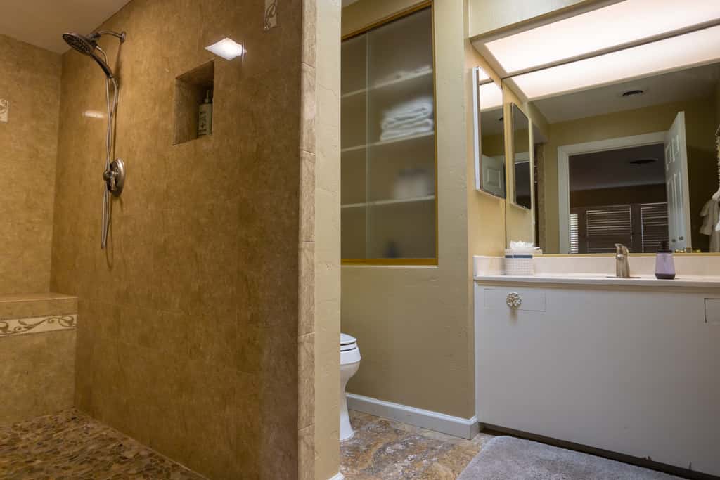 Poolside Splendor! Spacious De Anza Golf Club Home