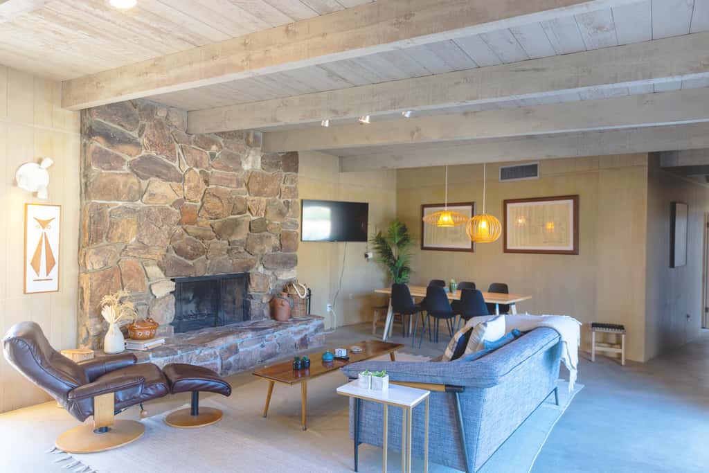 Pool & Mtn View! Designer Borrego Springs Hideaway