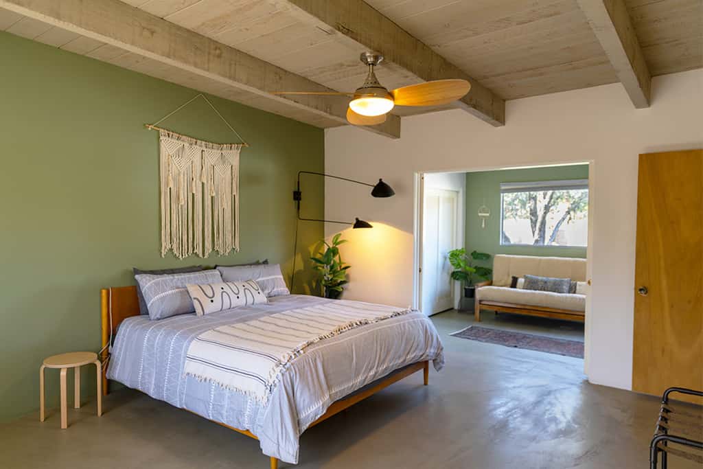Pool & Mtn View! Designer Borrego Springs Hideaway