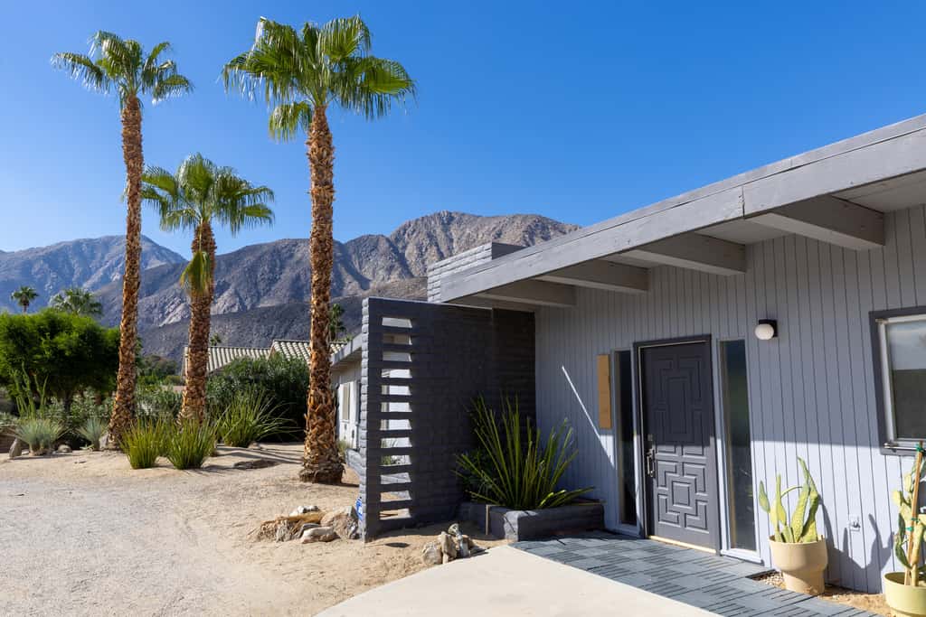 Pool & Mtn View! Designer Borrego Springs Hideaway