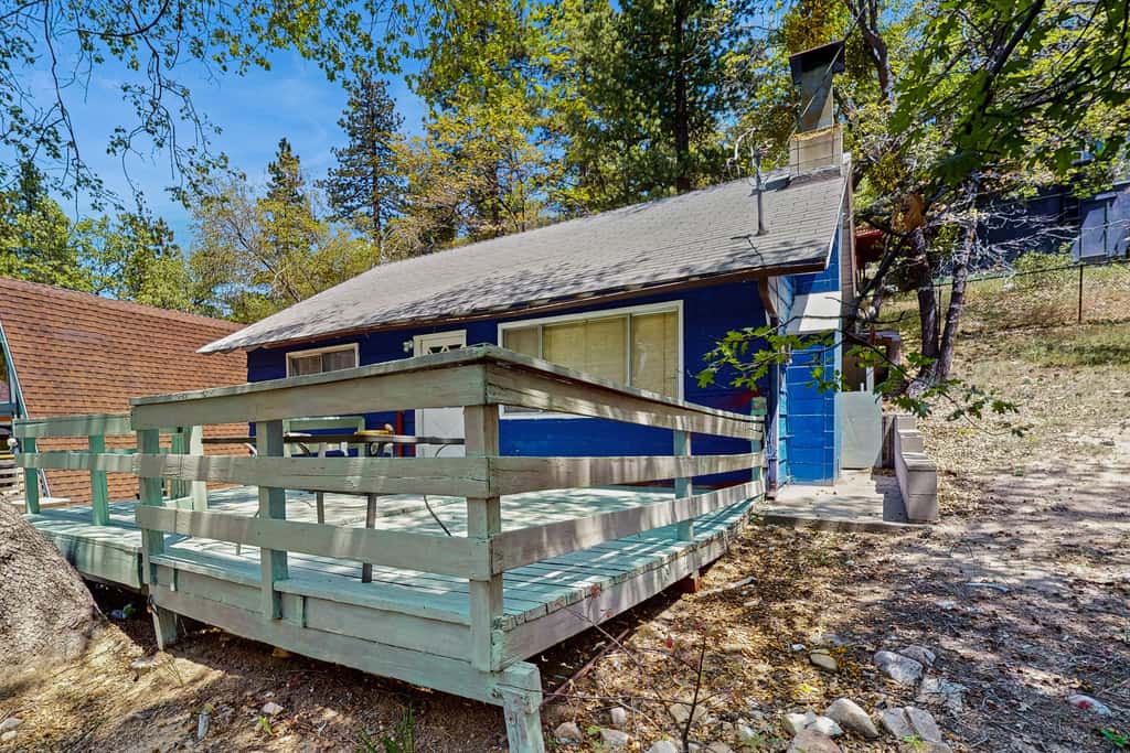 4 Mi to Snow Valley! Family Retreat w/ Deck