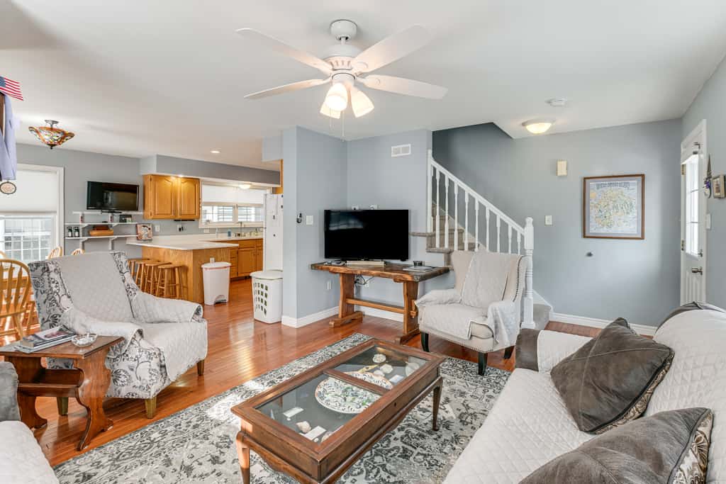 Shop, Dine, Unwind! Family Home in Dtwn Bar Harbor