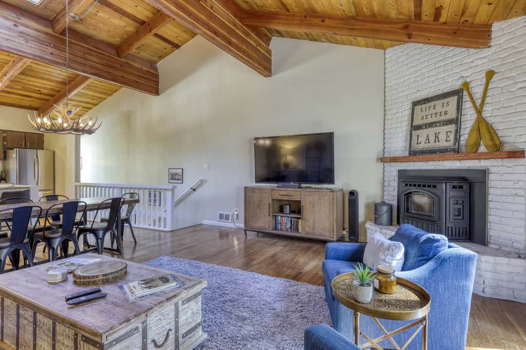 Slopes & Shores Chalet