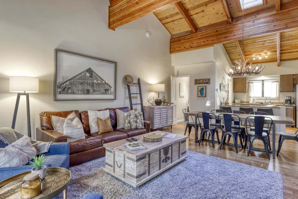 Slopes & Shores Chalet