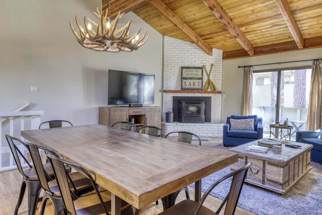 Slopes & Shores Chalet