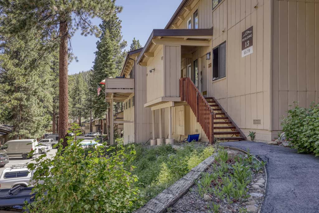 Slopes & Shores Chalet