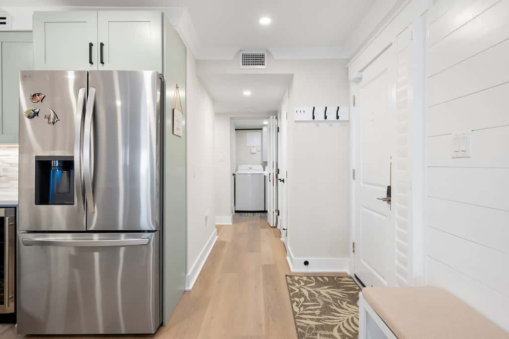 Luxury Direct Oceanfront 3BR Panoramic Ocean Views