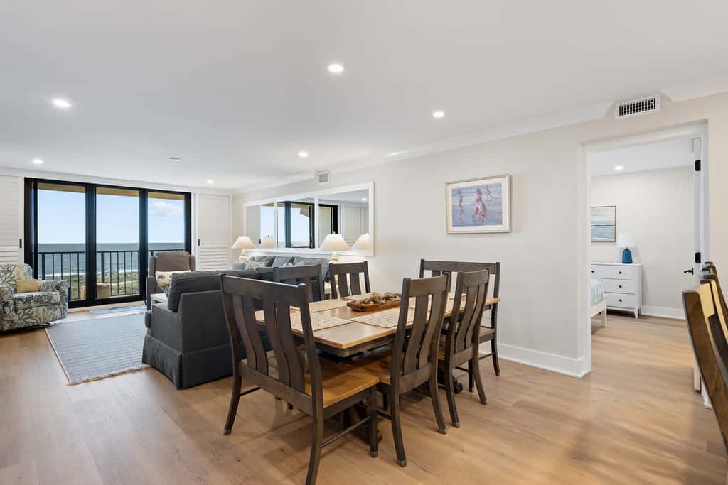 Luxury Direct Oceanfront 3BR Panoramic Ocean Views