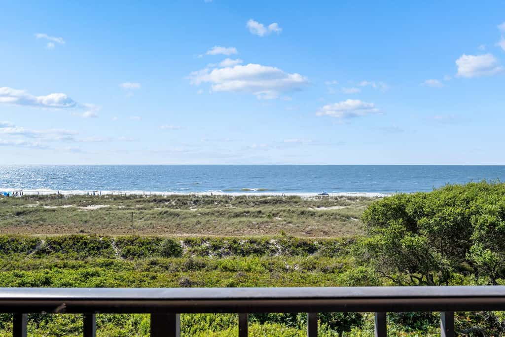 Luxury Direct Oceanfront 3BR Panoramic Ocean Views