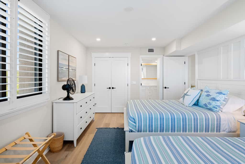 Luxury Direct Oceanfront 3BR Panoramic Ocean Views