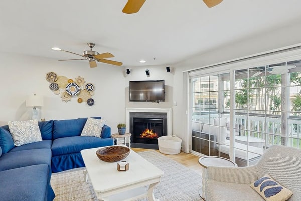 Canal Landing townhouse with community pool