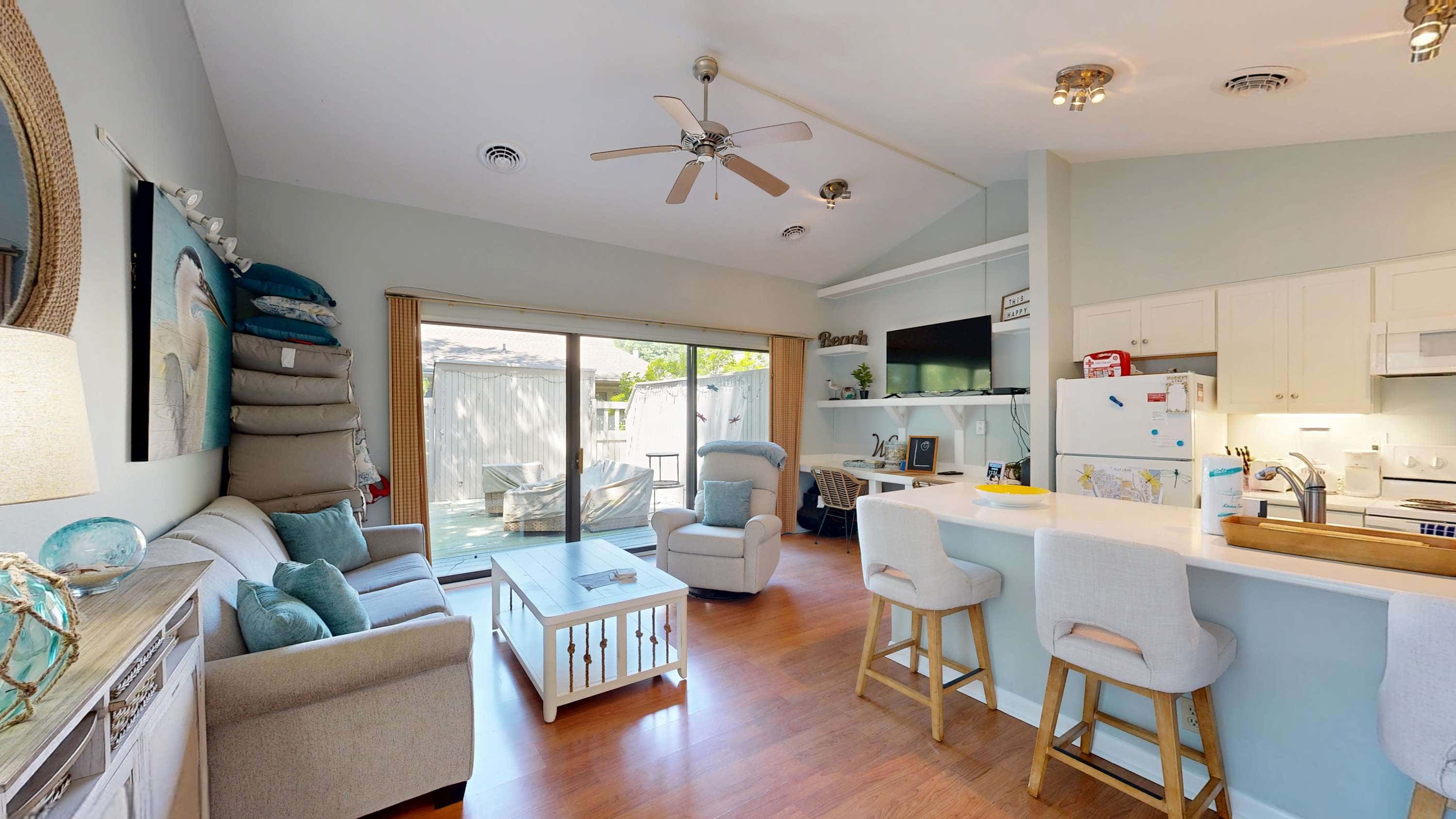 Sea Colony 1st floor condo with pools, tennis