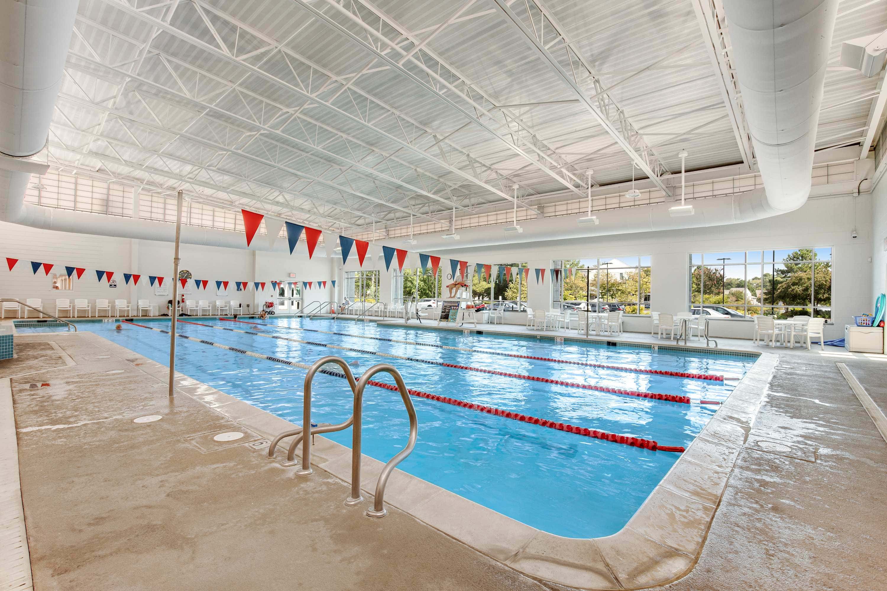 Sea Colony 1st floor condo with pools, tennis