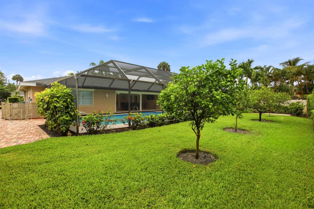 Spacious 3 Bedroom Naples Home with Private Pool and Near Ocean Access