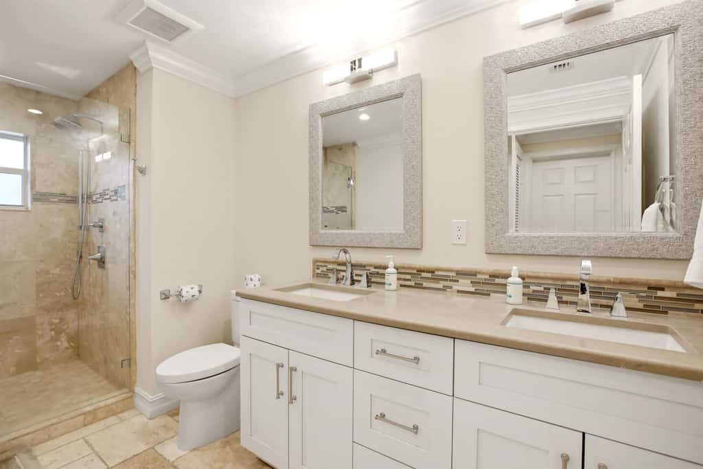 Spacious 3 Bedroom Naples Home with Private Pool and Near Ocean Access