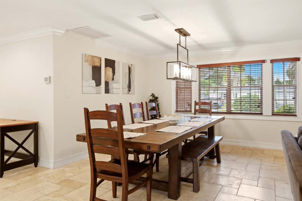 Spacious 3 Bedroom Naples Home with Private Pool and Near Ocean Access