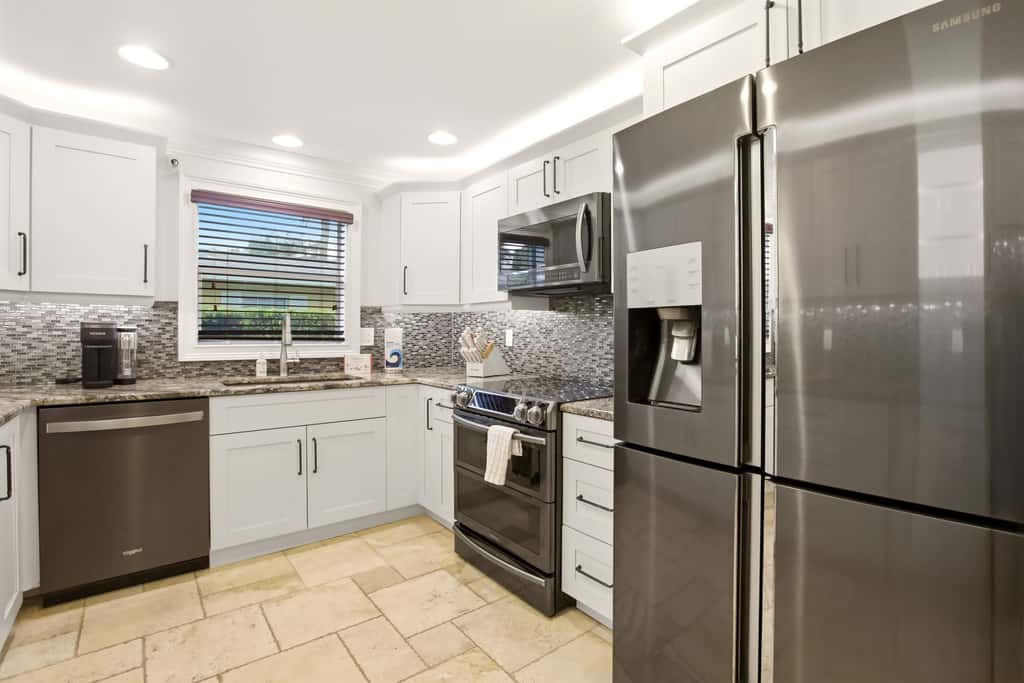 Spacious 3 Bedroom Naples Home with Private Pool and Near Ocean Access
