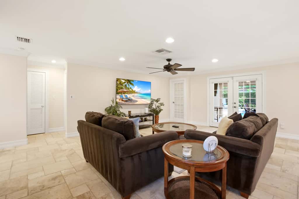 Spacious 3 Bedroom Naples Home with Private Pool and Near Ocean Access