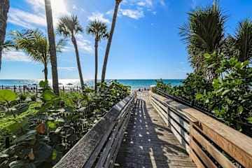Spacious 3 Bedroom Naples Home with Private Pool and Near Ocean Access