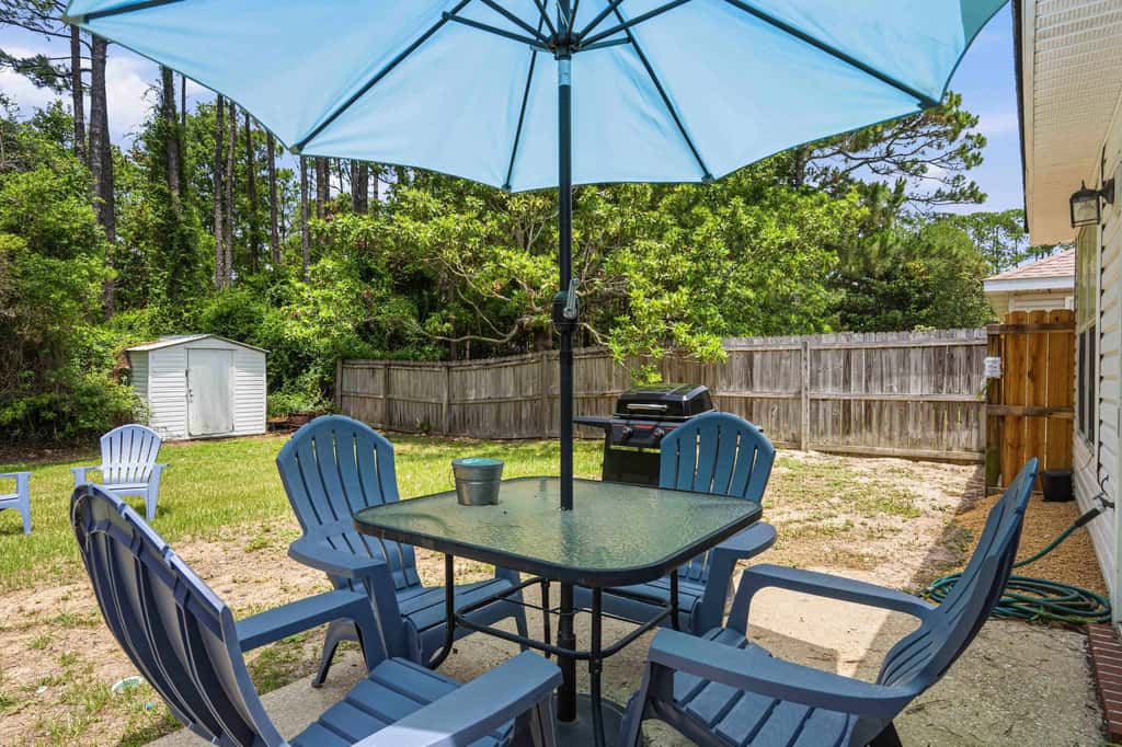 Relax on Navarre Beach, Play in Pensacola