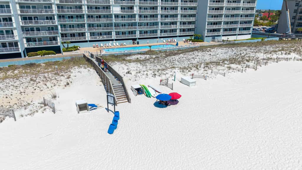 Islander Beach Resort Condo, Ocean Views, Pool 