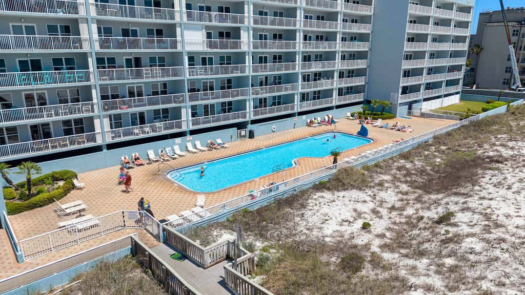 Islander Beach Resort Condo, Ocean Views, Pool 