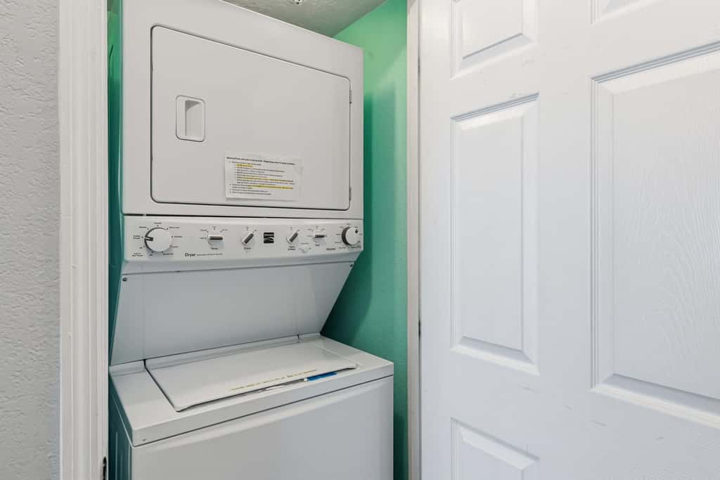 Islander Beach Resort Condo, Ocean Views, Pool 