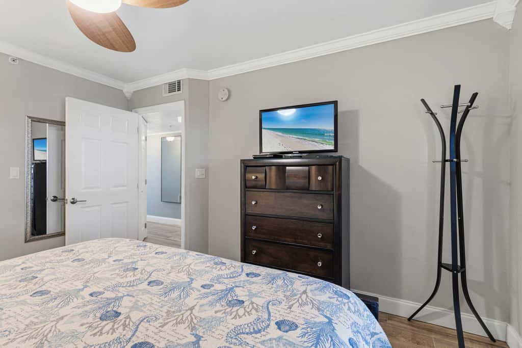 Islander Beach Resort Condo, Ocean Views, Pool 