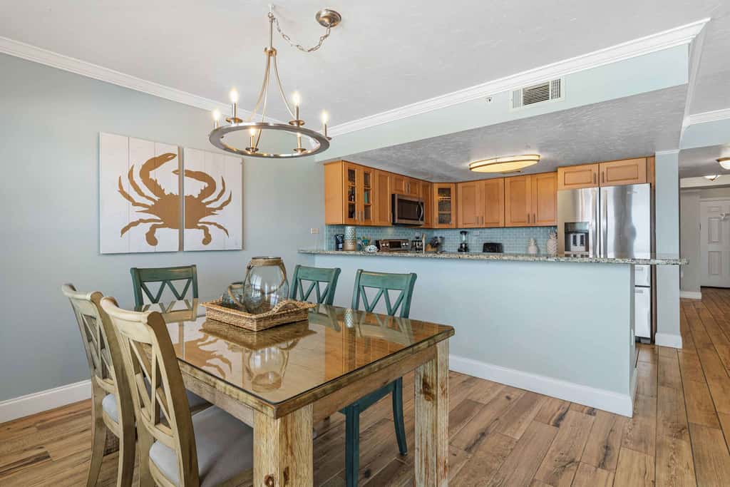 Islander Beach Resort Condo, Ocean Views, Pool 