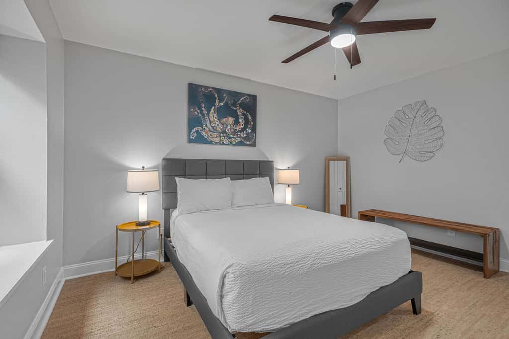 3BR Home, Indoor Pool, Hot Tub, Dog Friendly 
