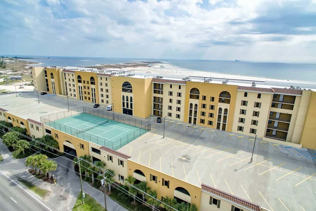 Luxury GulfFront Penthouse with Resort Amenities!