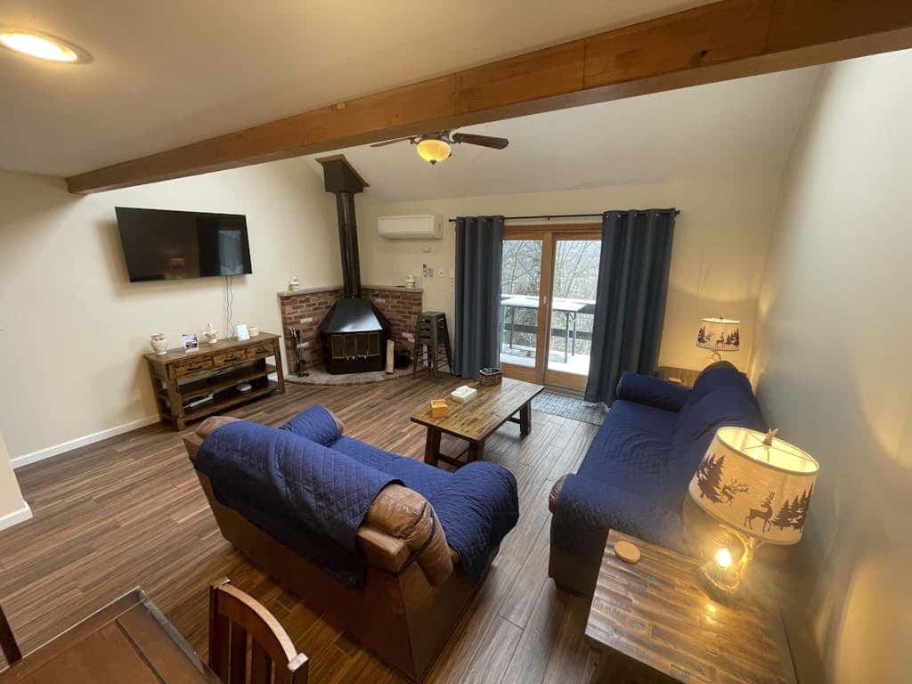 GAME ROOM - 4BR Condo - MTN VIEW & POOL
