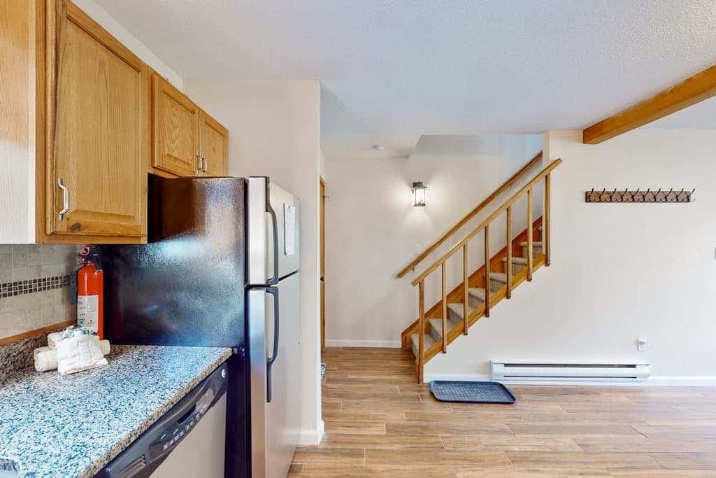 GAME ROOM - 4BR Condo - MTN VIEW & POOL