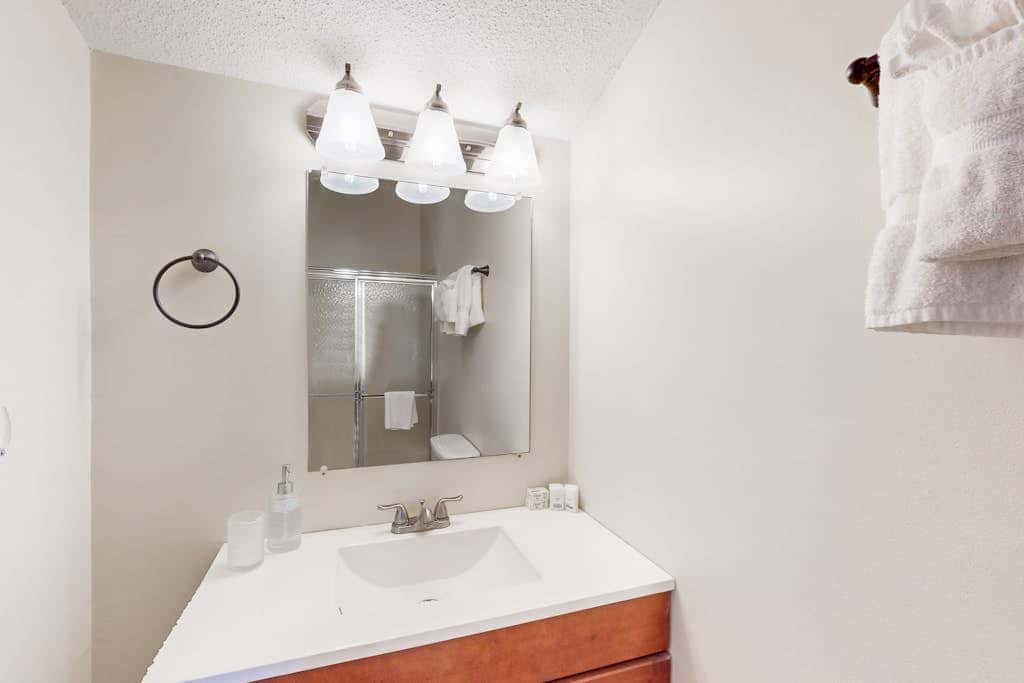 GAME ROOM - 4BR Condo - MTN VIEW & POOL