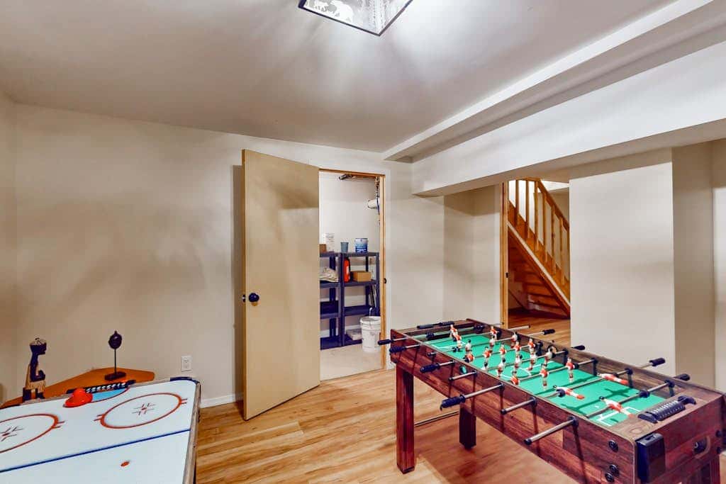 GAME ROOM - 4BR Condo - MTN VIEW & POOL