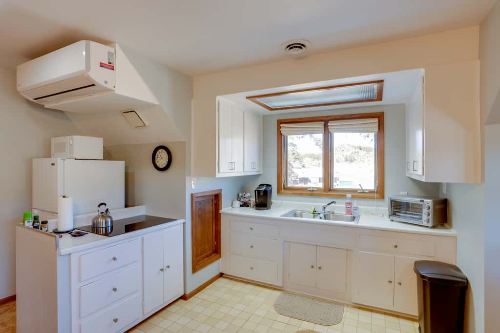 Mtn View: Cozy Couple's Retreat in Bayfield!