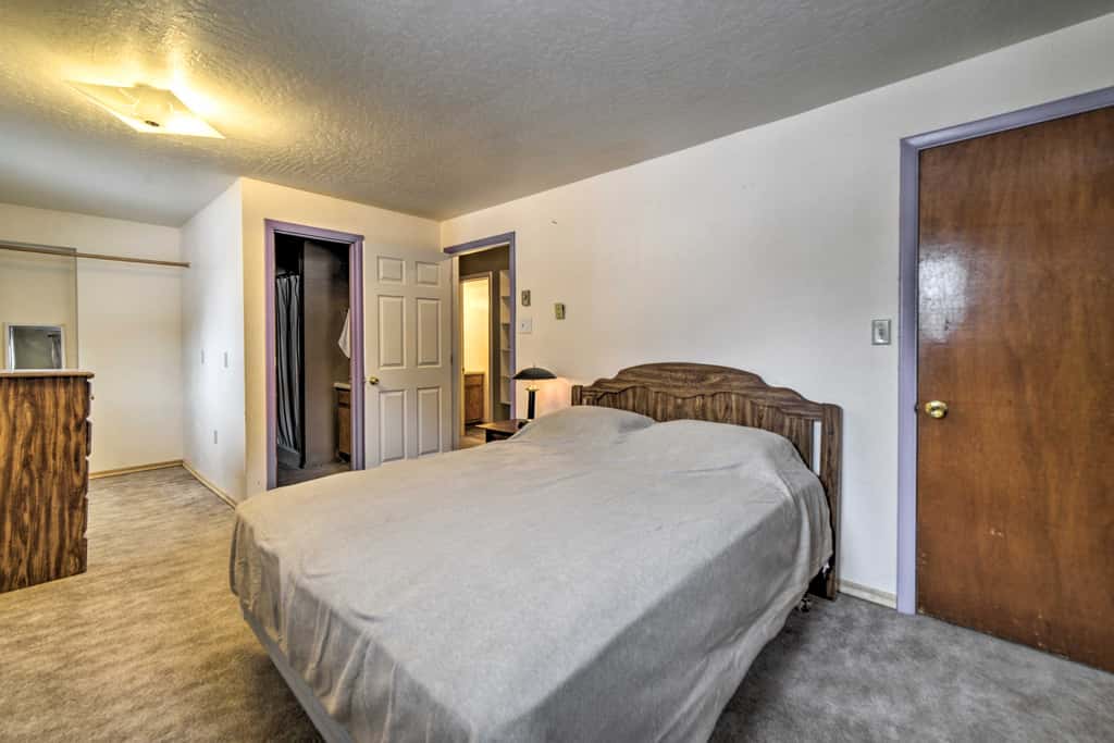 Cozy Durango Apt w/ Mtn View ~ 6 Mi to Downtown!