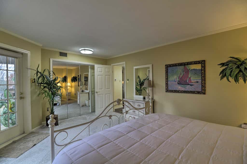 4 Mi to Lake: Unit w/ Pool Access in Fairfield Bay