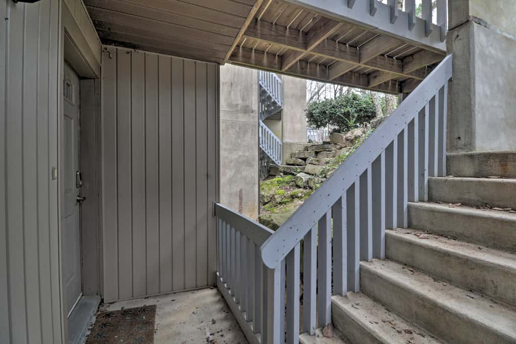 4 Mi to Lake: Unit w/ Pool Access in Fairfield Bay