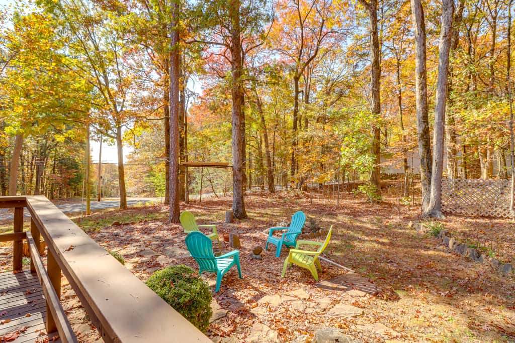 Fairfield Bay Getaway < 10 Mi to Boating & Hiking