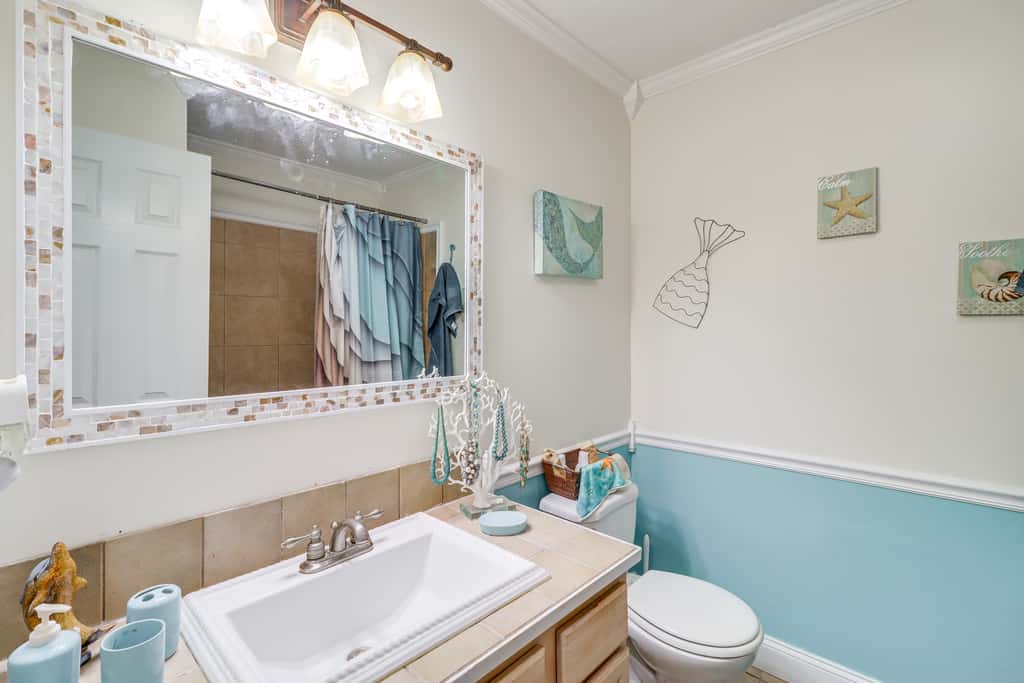 Fairfield Bay Home On Golf Course w/ Fenced Yard!