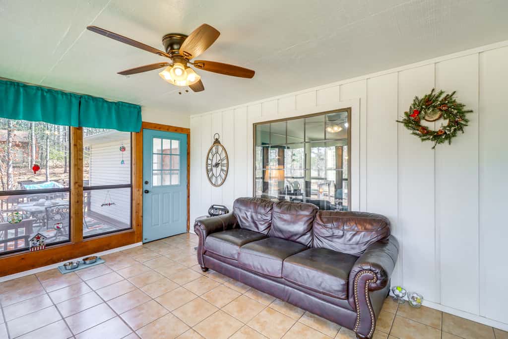 Fairfield Bay Home On Golf Course w/ Fenced Yard!